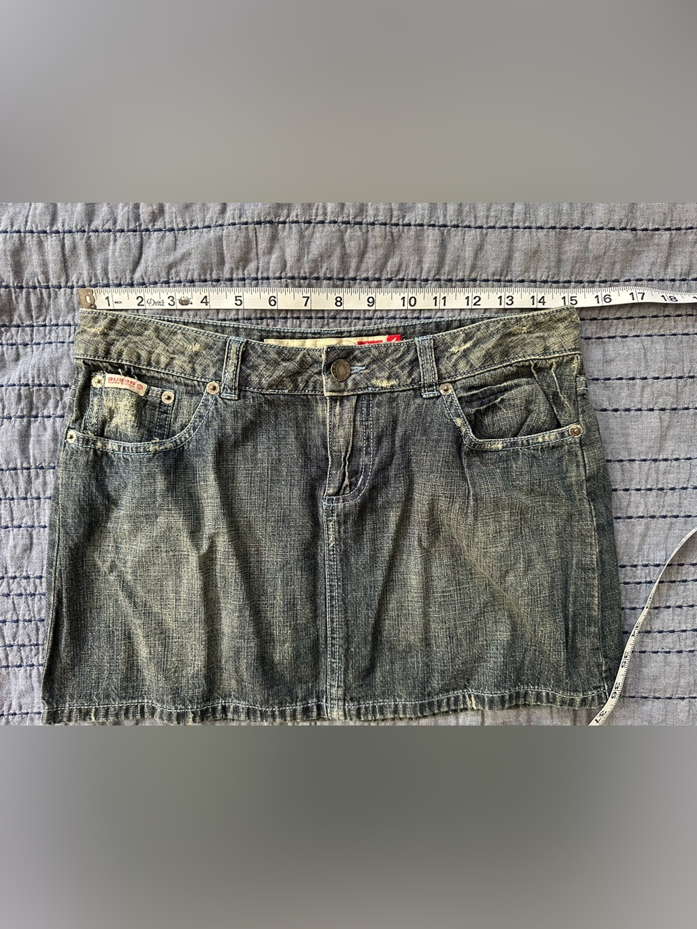 Guess Jeans Vintage mini denim skirt size 27 - Picture 4 of 5